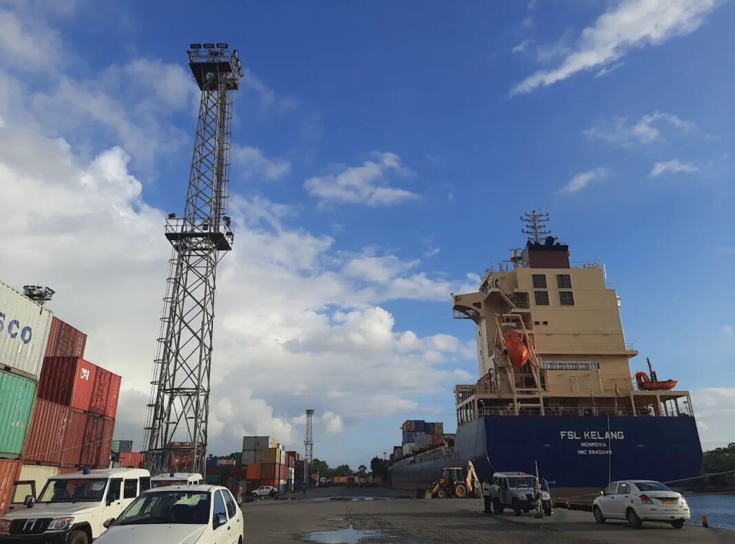 Kolkata Awarded JSW Infra Rs 740 Cr Contract to Rebuild Berth 8 and Mechanise Berths 7–8